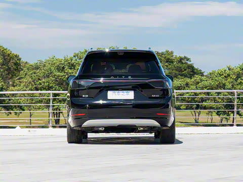 2025�� ���� Ultra�� 52kWh 6����