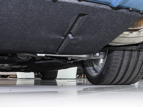 2026�� 4.0T V8 Mulliner