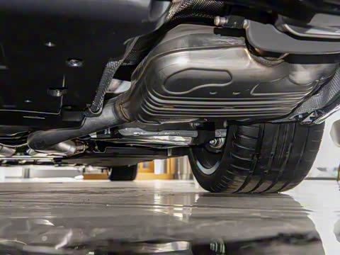 2025�� �Ŀ� S 680 4MATIC ��ҹ��