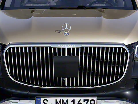 2025�� GLS 600 4MATIC ���ְ�