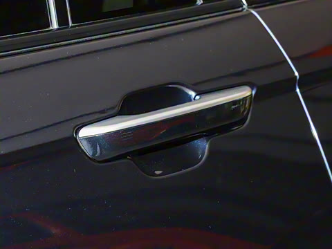 2023�� 4xe �۷��