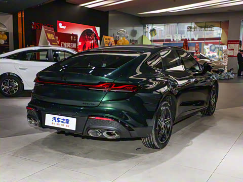 2025�� 1.5T 300 DCT������