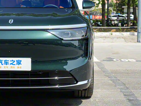 2025�� ���� Ultra�� 53.4kWh 6����