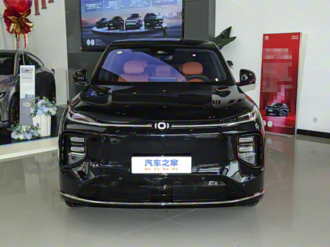 2025�� 215�콢PLUS