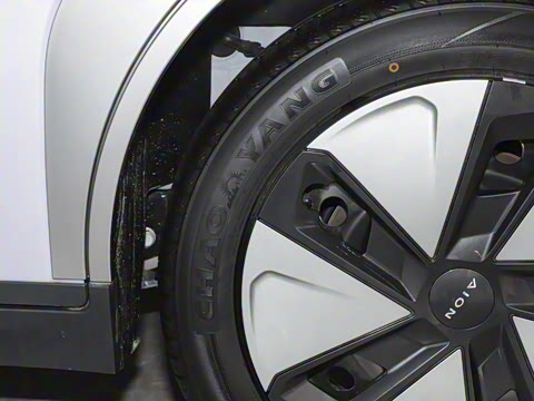 2023�� Plus 610 ������