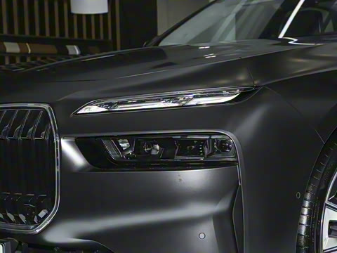 2023�� 740Li ������ ������װ