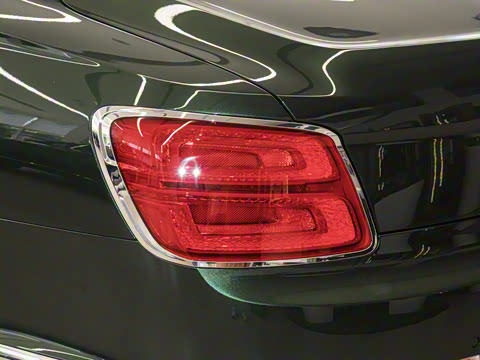 2024�� V8 Edition 8