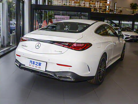 2025�� CLE 300 4MATIC �����ͽ��ܳ�