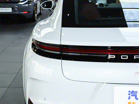 2024�� Panamera �����ӳ��� 2.9T