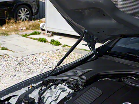 2025�� CLE 260 ���ܳ�