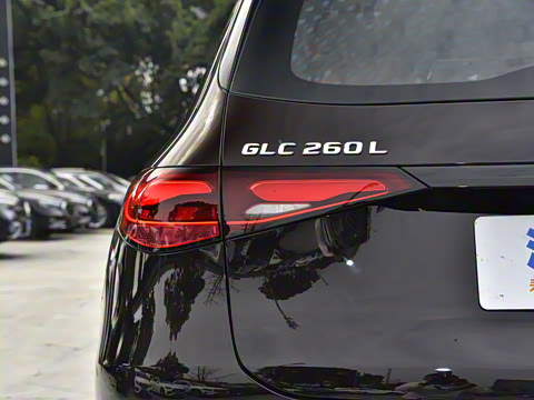 2025�� GLC 260 L 4MATIC ������