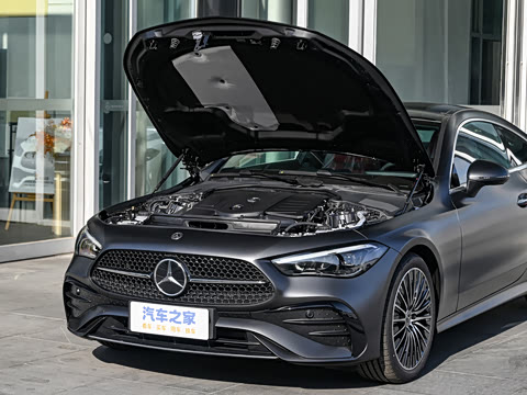 2025�� CLE 300 4MATIC �����ͽ��ܳ�