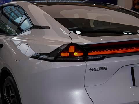 2025�� 300Ultra  �����Ǽ�AD PRO���̰�