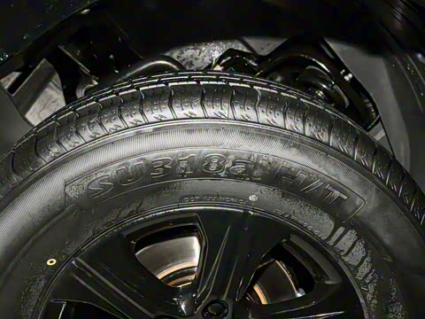 2025�� 2.0T�Զ�������Ӣ�� ����