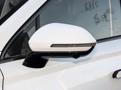 2025�� 1.5T 106KM������ 5�� �������