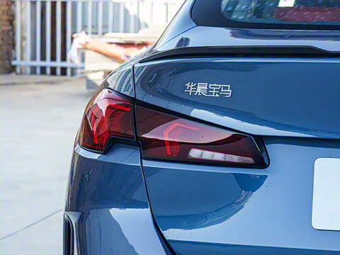 2025�� 225L M�˶���ҹ��װ