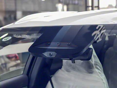 2025�� EV �Ǽݰ� 520km ������