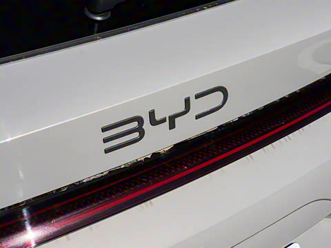 2025�� EV �Ǽݰ� 605km �콢��