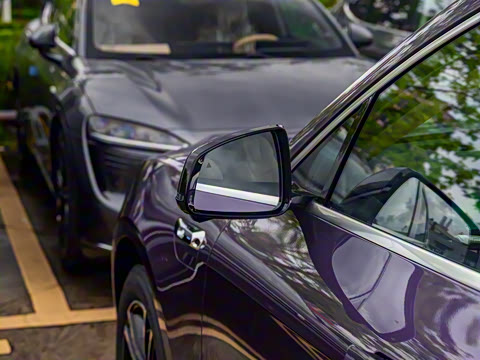 2025�� ����  Ultra ������