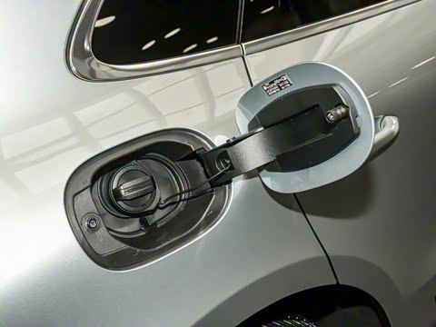 2025�� Macan 2.0T ���ΰ�