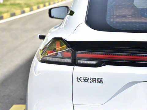 2025�� 530UltraǬ���Ǽ�ADS SE�����