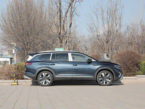 2025�� 380TSI �����콢ʤ�� ������ 6��