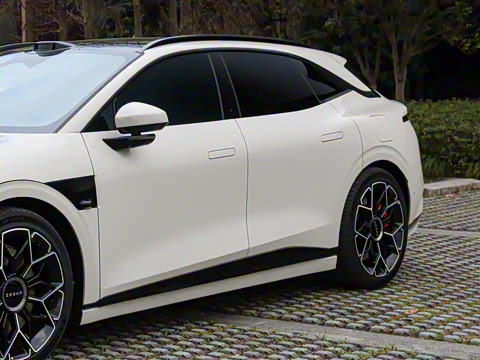 2025�� �����������Ǽݰ� 100kWh