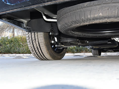 2025��  2.0T �����֡�Ħ��