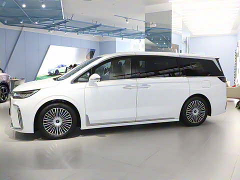 2025�� PHEV �����콢������