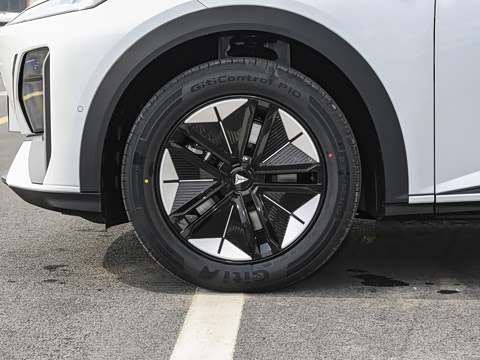 2025�� 215Max �����Ǽ�AD PRO���̰�