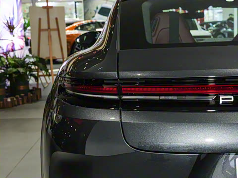 2024�� Panamera �����ӳ��� 2.9T