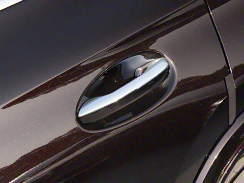 2025�� GLC 300 L 4MATIC ������ 7��