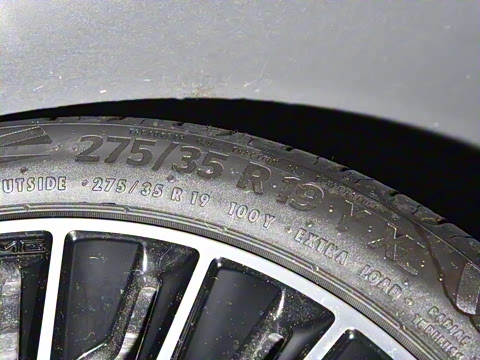 2025�� CLE 260 ������ܳ�