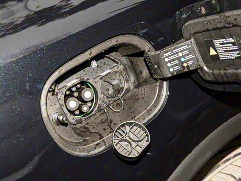 2025�� �Ǽݰ� DM-i 115KM �����