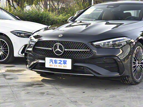 2025�� CLE 300 4MATIC �����ͽ��ܳ�