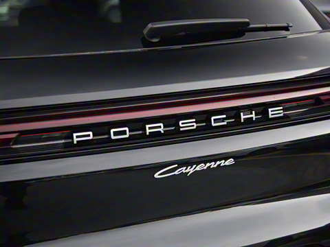 2025�� Cayenne E-Hybrid 2.0T