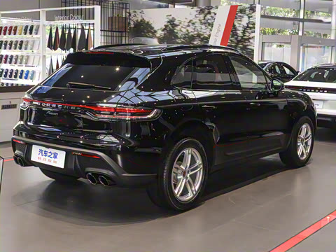 2024�� Macan 2.0T