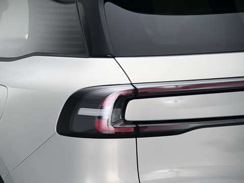 2025�� 215�����콢PLUS