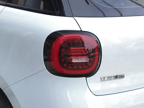 2023�� 505km Pro