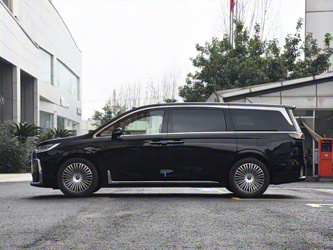 2025�� PHEV �������Ǭ����