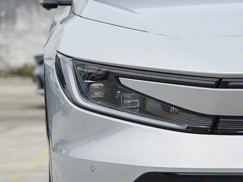 2025�� ����������Max