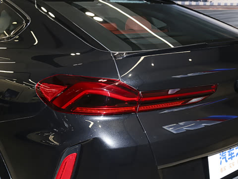 2024�� X6 M ������