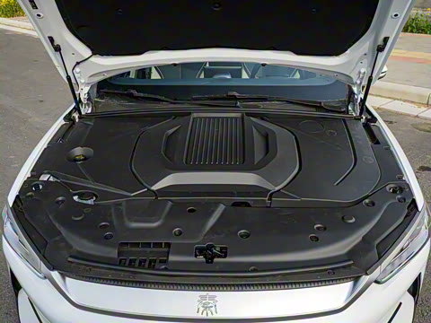 2025�� EV 510KM ���а�