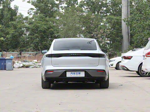 2025�� 130km EM-i �콢��