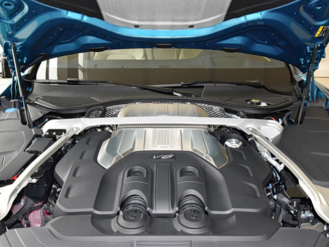 2024�� GT V8 Edition 8