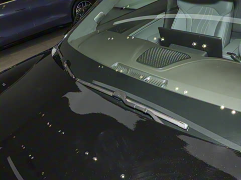 2025�� 702 �Ǽ�˫�������ٰ�