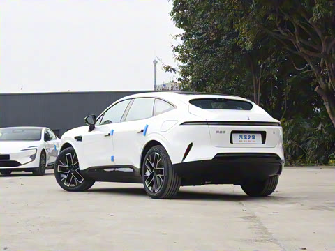 2025�� Ultra ���������