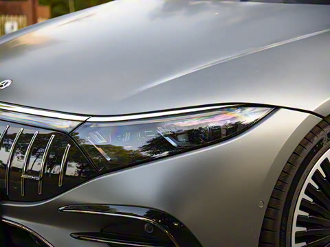 2023�� AMG EQS 53 4MATIC+