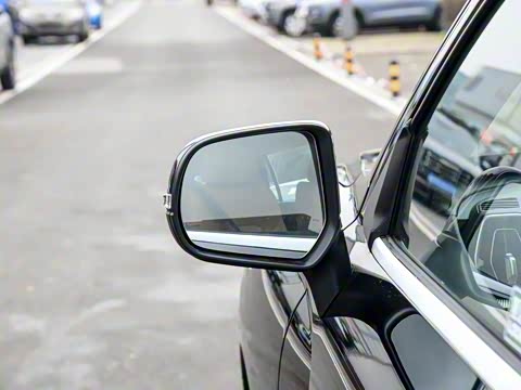 2025�� 2.0T�Զ������캽�� ����