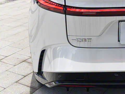 2025�� 630 MAX���а�